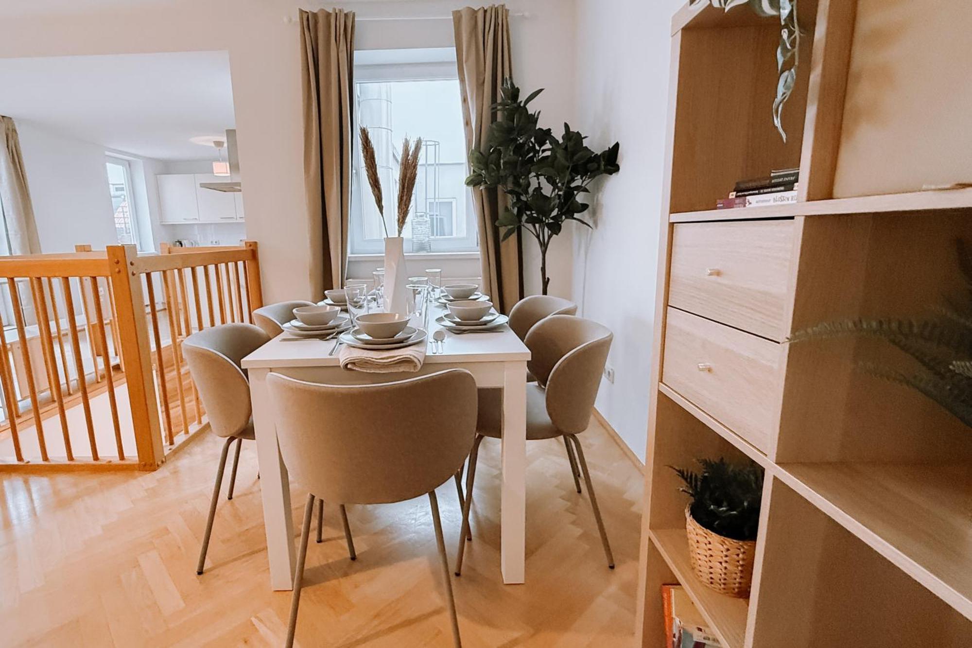 90Qm, 3 Bedrooms, Near Schoenbrunn, Balcony - Axara Housing Wina Bagian luar foto