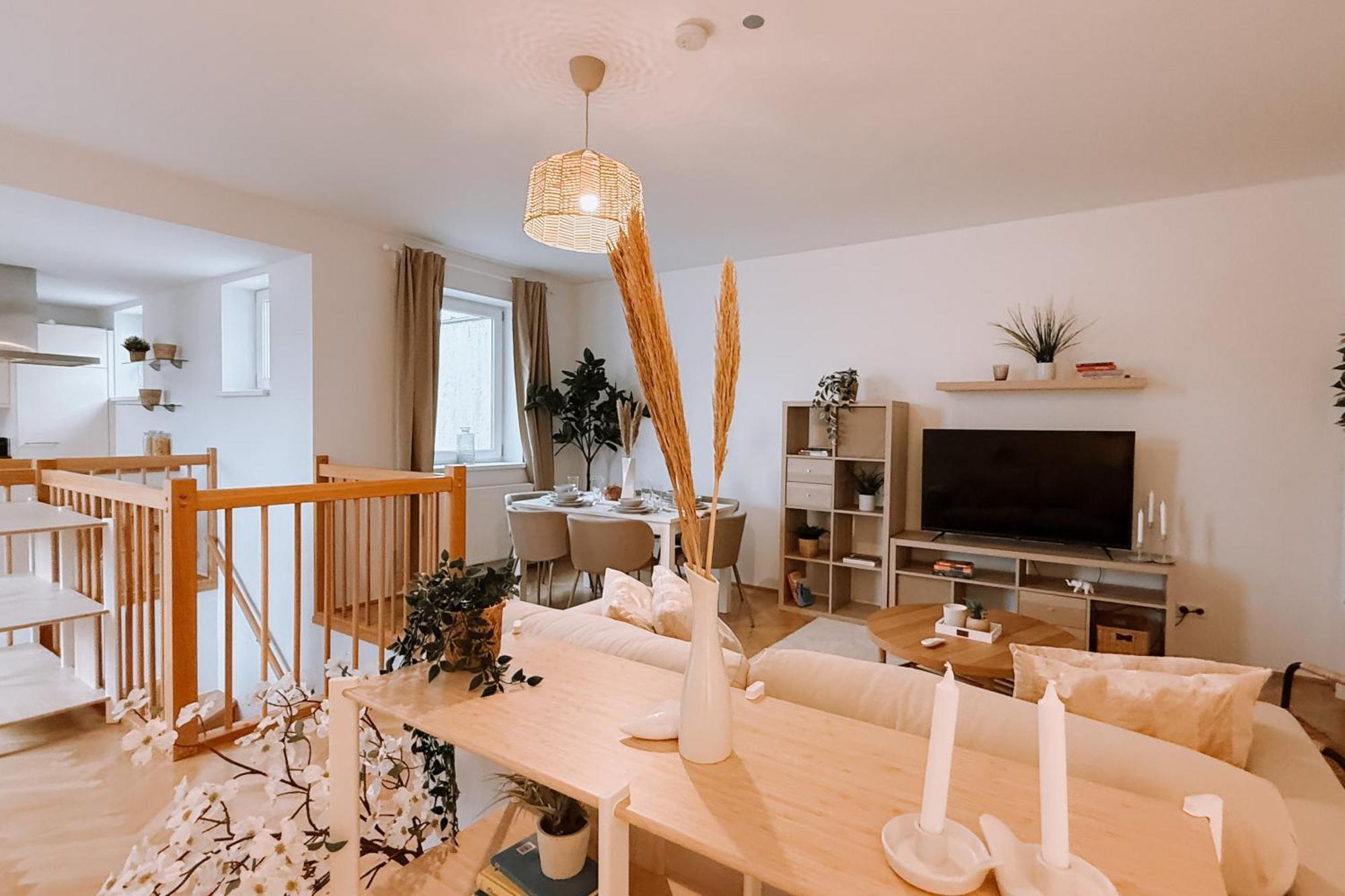 90Qm, 3 Bedrooms, Near Schoenbrunn, Balcony - Axara Housing Wina Bagian luar foto