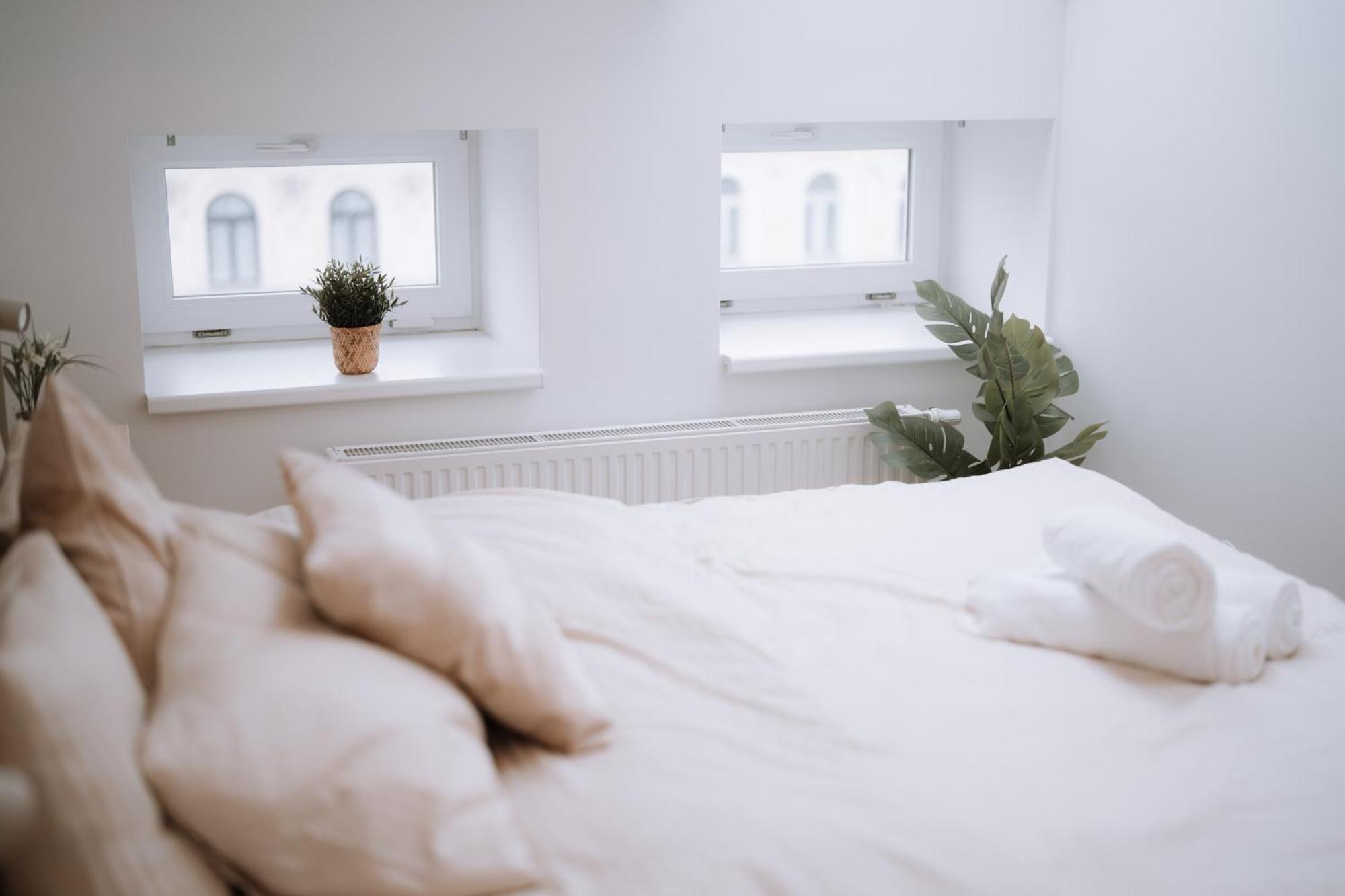 90Qm, 3 Bedrooms, Near Schoenbrunn, Balcony - Axara Housing Wina Bagian luar foto